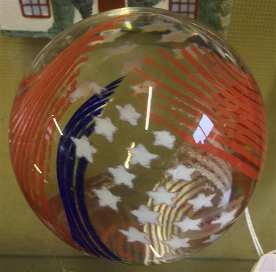 Caithness Stars and Stripes paperweight(-)